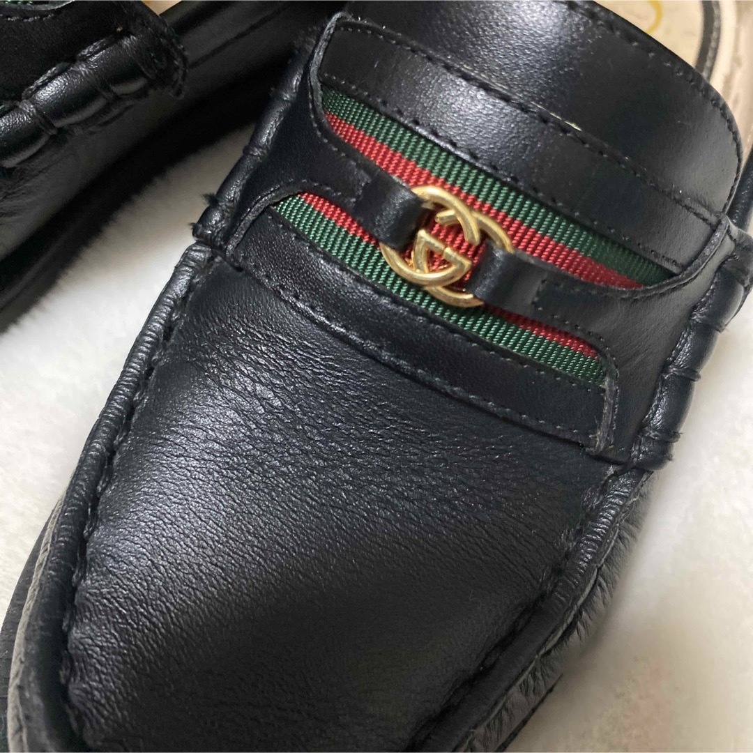 GUCCI - GUCCI GGマーモント ダブルG 黒 レザー ローファー GUCCI - GUCCI GGマーモント ダブルG 黒 レザー ローファー