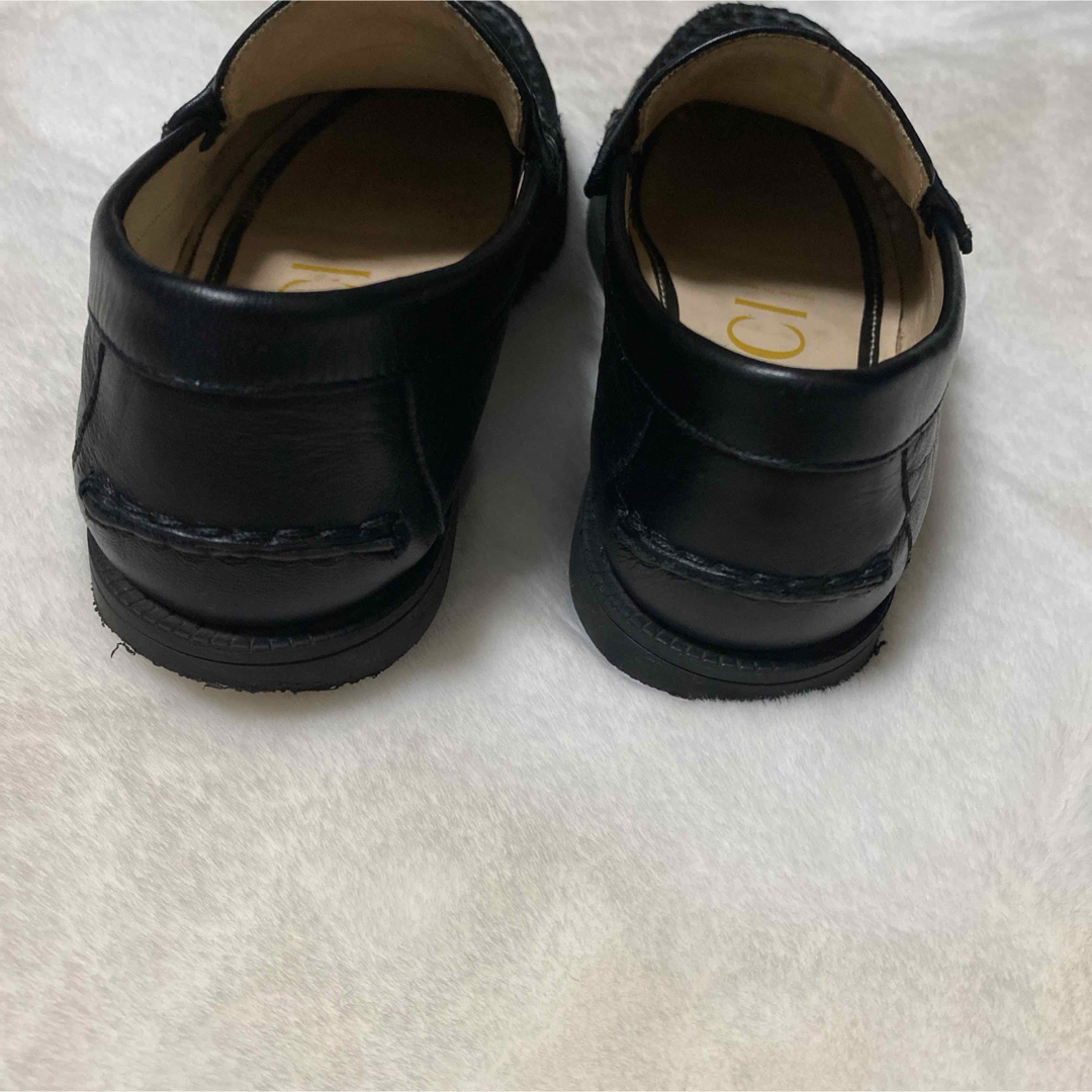 GUCCI - GUCCI GGマーモント ダブルG 黒 レザー ローファー GUCCI - GUCCI GGマーモント ダブルG 黒 レザー ローファー