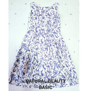 NATURAL BEAUTY BASIC - 【美品】NATURAL BEAUTY BASIC 花柄 NATURAL BEAUTY BASIC - 【美品】NATURAL BEAUTY BASIC 花柄