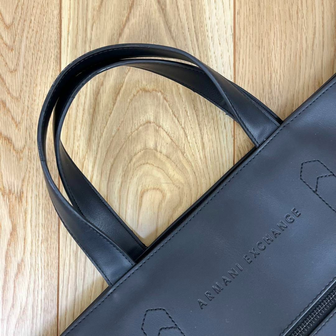 GIORGIO ARMANI - 大容量 アルマーニエクスチェンジ ロゴ 型押し GIORGIO ARMANI - 大容量 アルマーニエクスチェンジ ロゴ 型押し