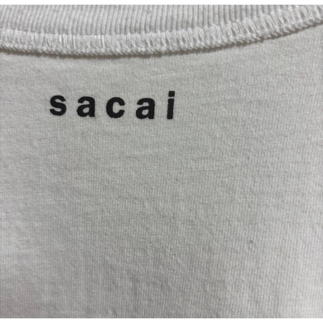 sacai - sacai サカイ ホワイト Tシャツ ロゴプリント4 XL 23 sacai - sacai サカイ ホワイト Tシャツ ロゴプリント4 XL 23