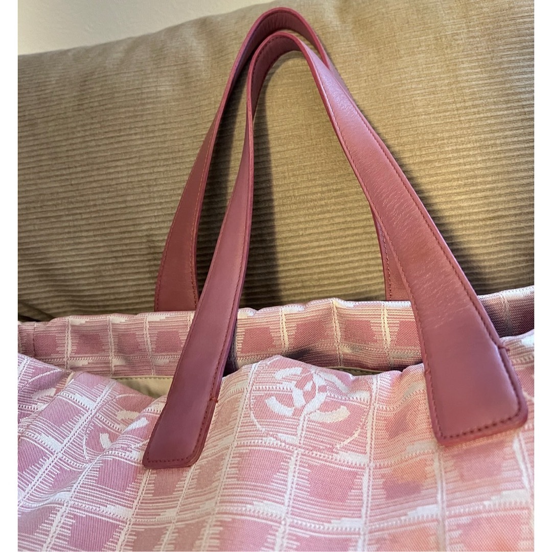 CHANEL - 正規品 シャネル ニュートラベルライン トートバッグ CHANEL - 正規品 シャネル ニュートラベルライン トートバッグ