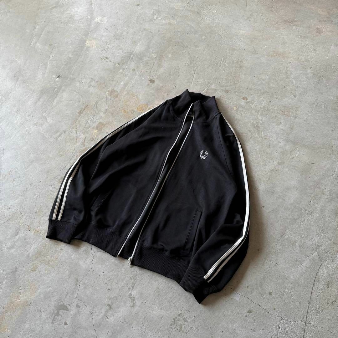 FRED PERRY - 【希少な2本線、トラックジャケット】FRED PERRY FRED PERRY - 【希少な2本線、トラックジャケット】FRED PERRY
