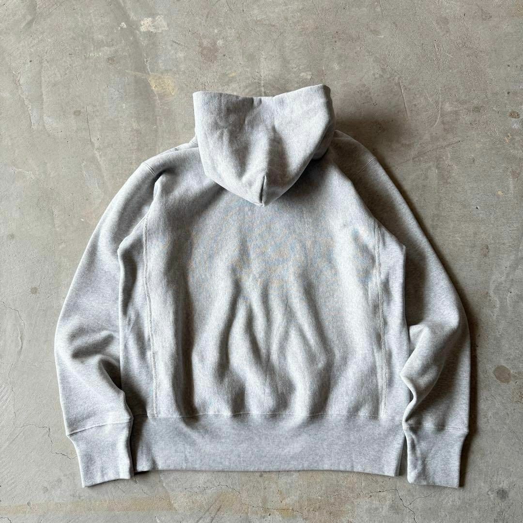 Champion - 【タグ付き、肉厚パーカー】championリバース Champion - 【タグ付き、肉厚パーカー】championリバース