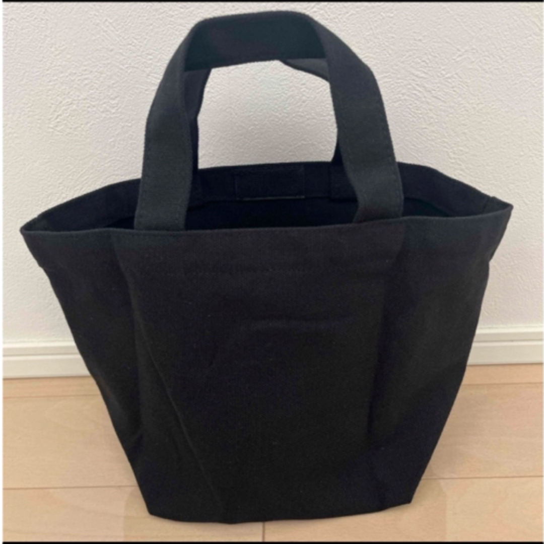 PRADA - プラダ トートバッグ ノベルティ 黒の通販 by りか's PRADA - プラダ トートバッグ ノベルティ 黒の通販 by りか's