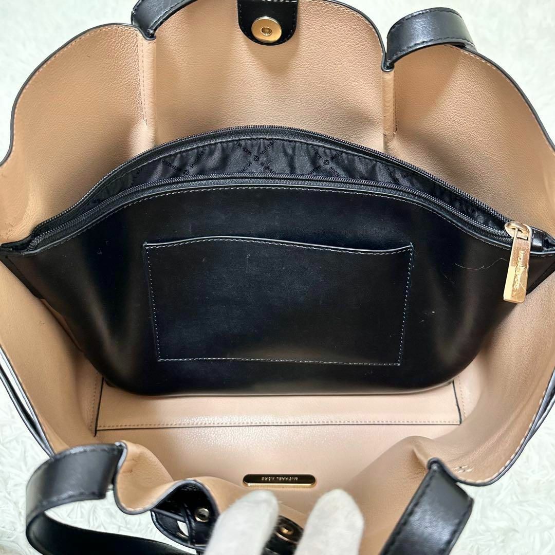 MICHAEL KORS - 美品 マイケルコース トートバッグ A4収納 MICHAEL KORS - 美品 マイケルコース トートバッグ A4収納