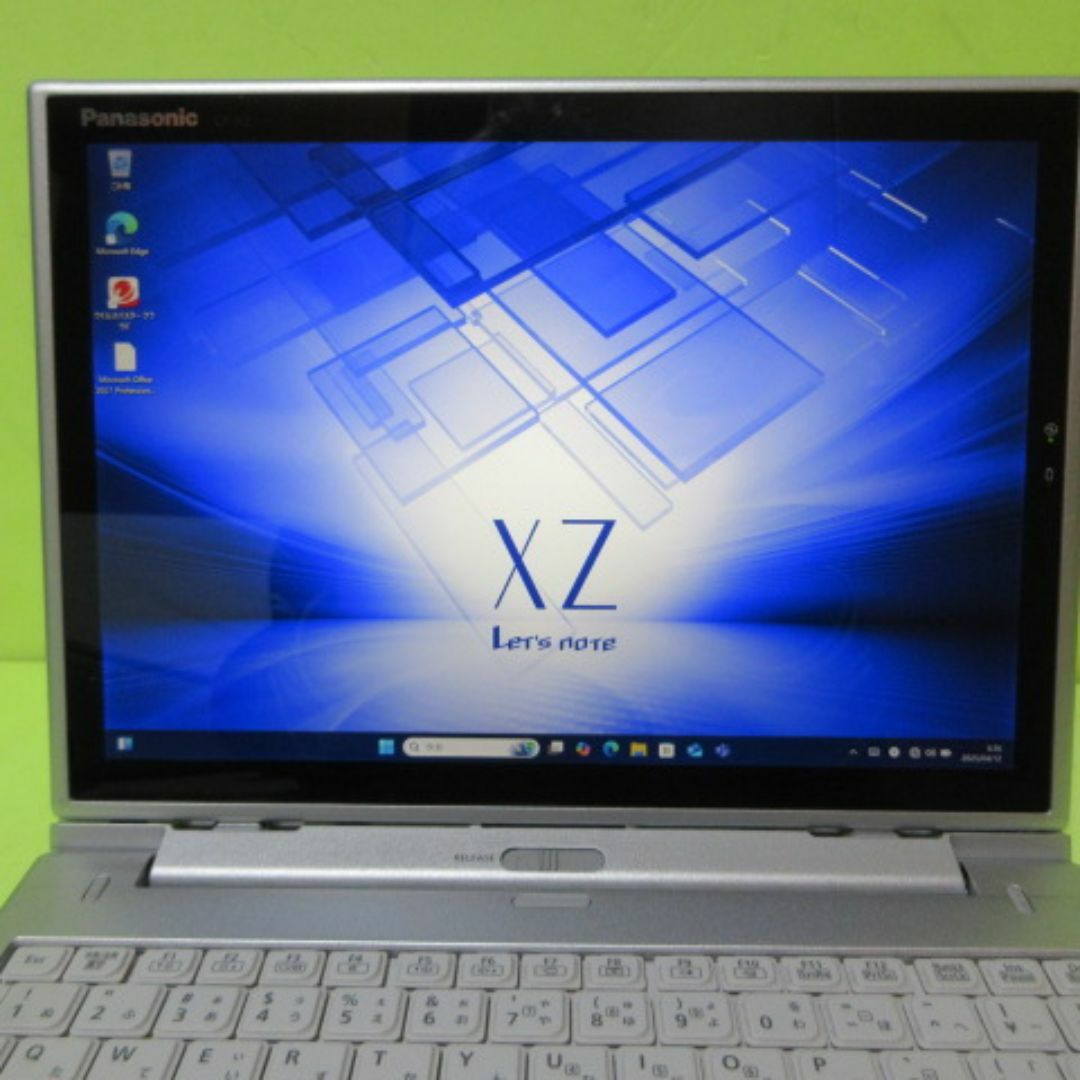 Panasonic - ⑭Panasonic CF-XZ6/i5-7300U/8GB/256GB/タッチの Panasonic - ⑭Panasonic CF-XZ6/i5-7300U/8GB/256GB/タッチの
