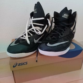 NIKE - バスケ部 ユニフォーム ナイキ 光沢オレンジ✕ネイビー NIKE - バスケ部 ユニフォーム ナイキ 光沢オレンジ✕ネイビー