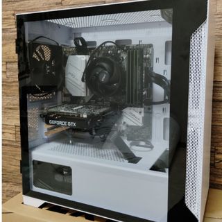 MAC - ほぼ未使用 Mac mini M2 チップ 8GBユニファイドメモリの MAC - ほぼ未使用 Mac mini M2 チップ 8GBユニファイドメモリの