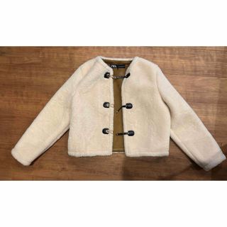 ZARA - 今期 ZARA ショート丈ダブルブレストコート ミンクの通販 ZARA - 今期 ZARA ショート丈ダブルブレストコート ミンクの通販