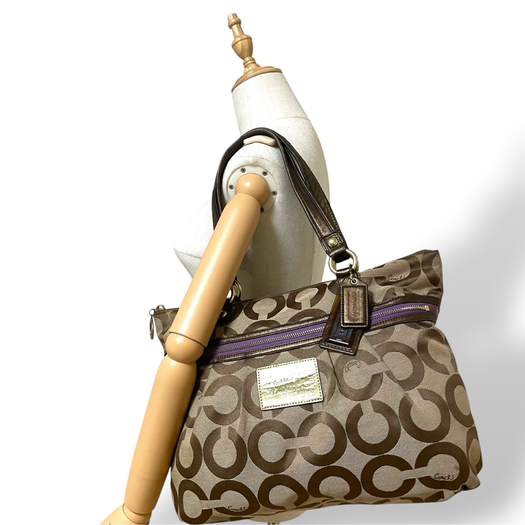 COACH - 美品 コーチ トートバッグ ポピー オプアート 肩掛け COACH - 美品 コーチ トートバッグ ポピー オプアート 肩掛け