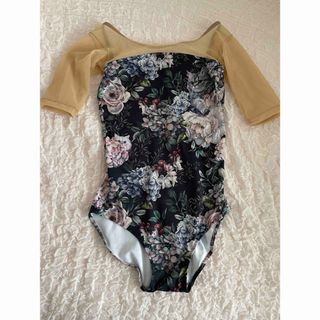unoa レオタード Mの通販 by みち's shop|ラクマ unoa レオタード Mの通販 by みち's shop|ラクマ