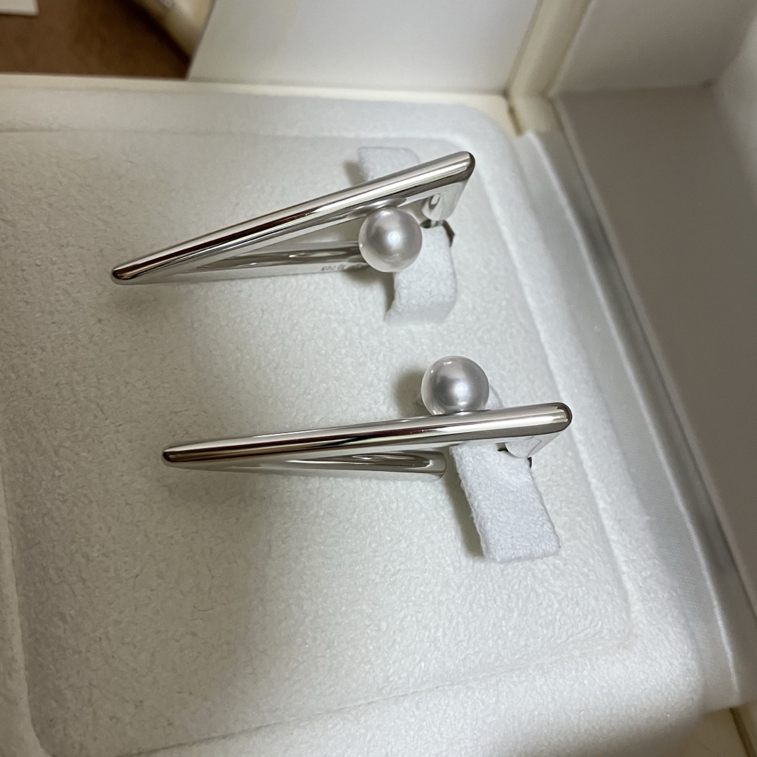MIKIMOTO - ミキモト Vコード ピアス シルバーの通販 by moana MIKIMOTO - ミキモト Vコード ピアス シルバーの通販 by moana