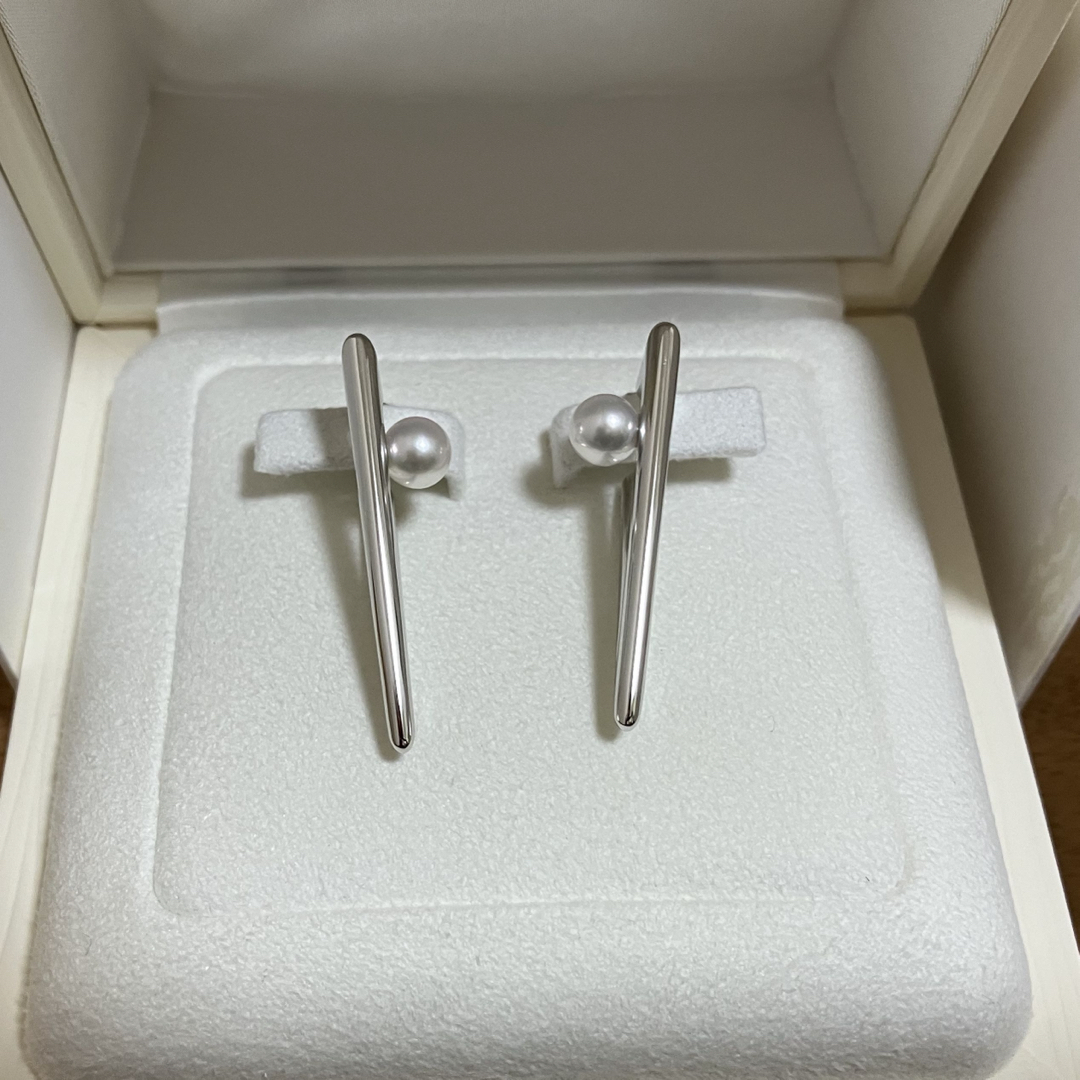 MIKIMOTO - ミキモト Vコード ピアス シルバーの通販 by moana MIKIMOTO - ミキモト Vコード ピアス シルバーの通販 by moana