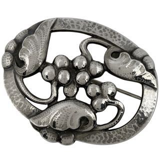 Georg Jensen(ブローチ/コサージュ)のフリマアイテム一覧 Georg Jensen(ブローチ/コサージュ)のフリマアイテム一覧