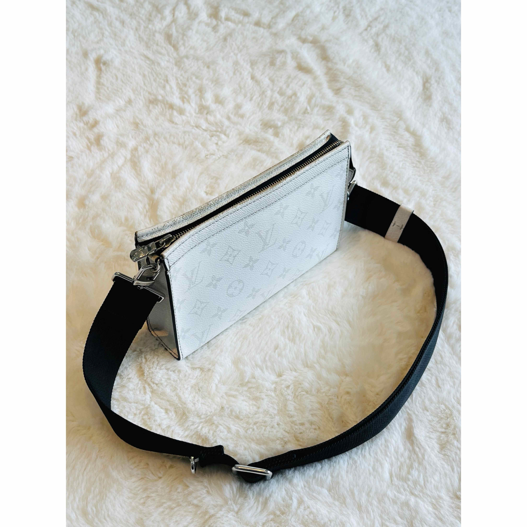 LOUIS VUITTON - 正規品 LouisVuitton ガストン・ウェアラブル LOUIS VUITTON - 正規品 LouisVuitton ガストン・ウェアラブル