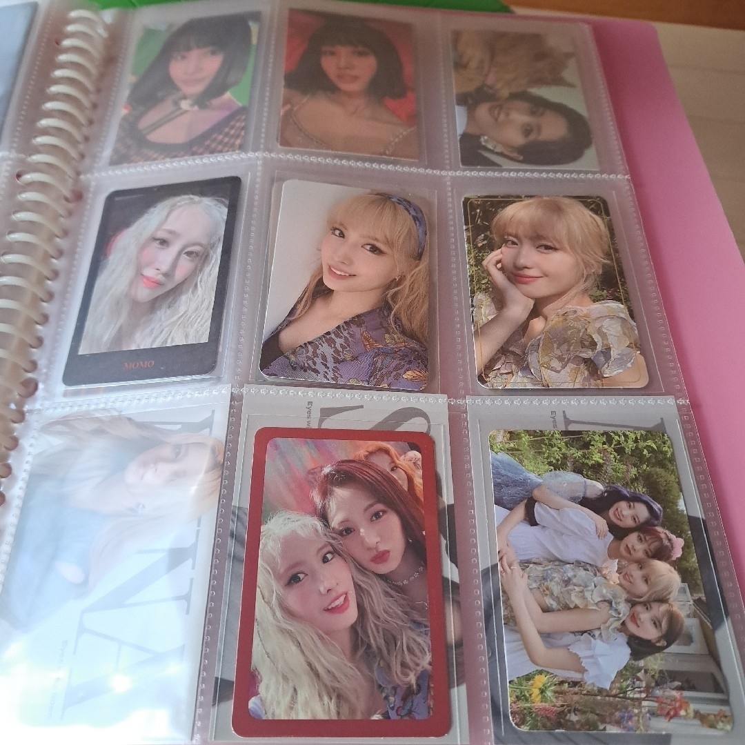 TWICE - twice MOMO トレカ バラ売り可能ですの通販 by きらきら TWICE - twice MOMO トレカ バラ売り可能ですの通販 by きらきら