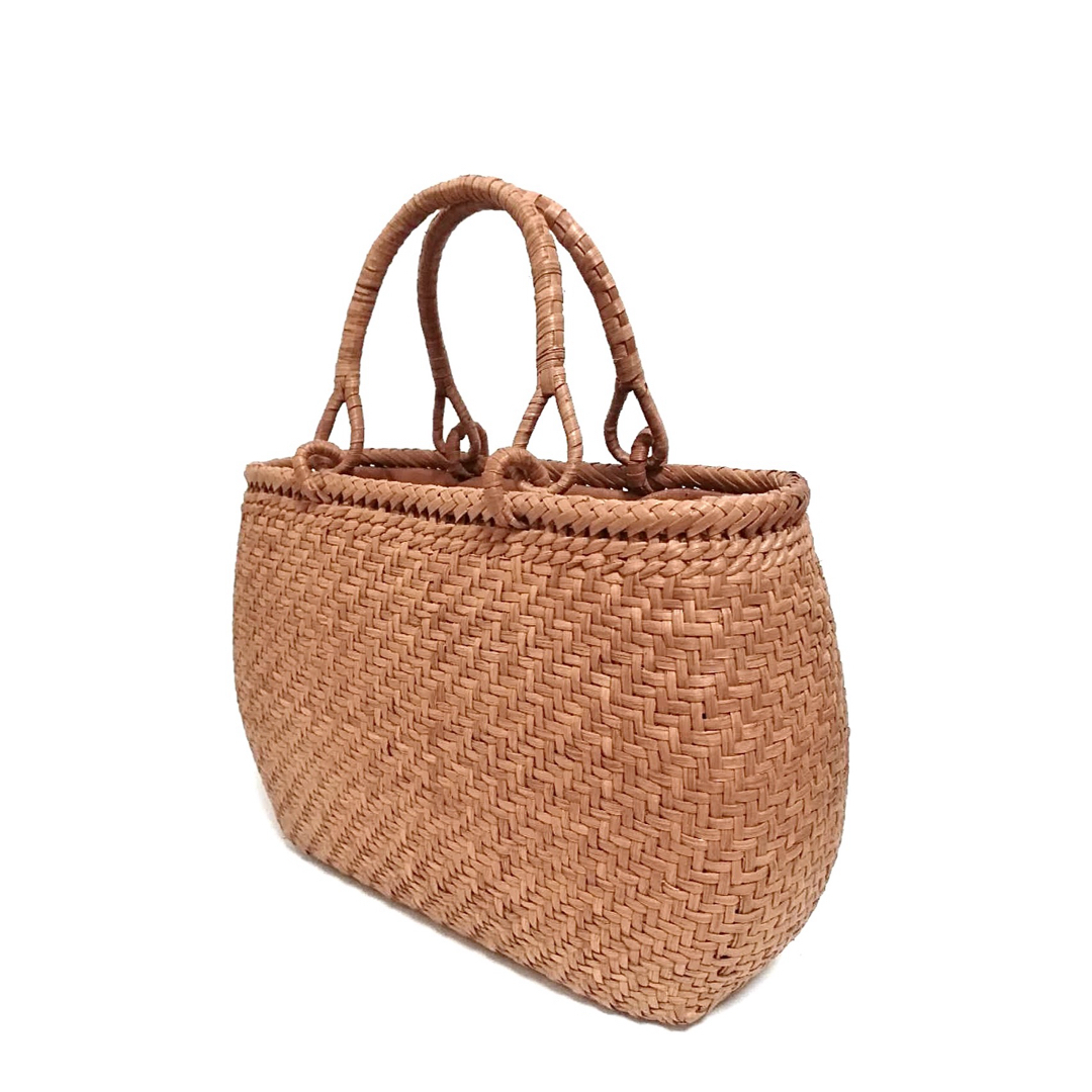 山葡萄バッグ楕円高級極細網代の通販 by 百年工芸's shop|ラクマ 山葡萄バッグ楕円高級極細網代の通販 by 百年工芸's shop|ラクマ
