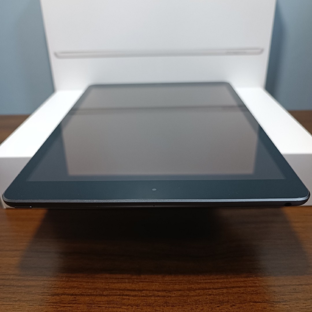 Apple - (美品) iPad 10.2 第7世代 WiFi 32GB キーボード付きの Apple - (美品) iPad 10.2 第7世代 WiFi 32GB キーボード付きの