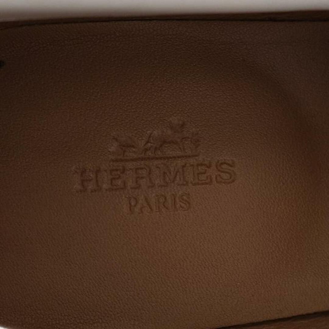 HERMES - HERMES(エルメス) ローファー 38 レディース パリ 白 HERMES - HERMES(エルメス) ローファー 38 レディース パリ 白