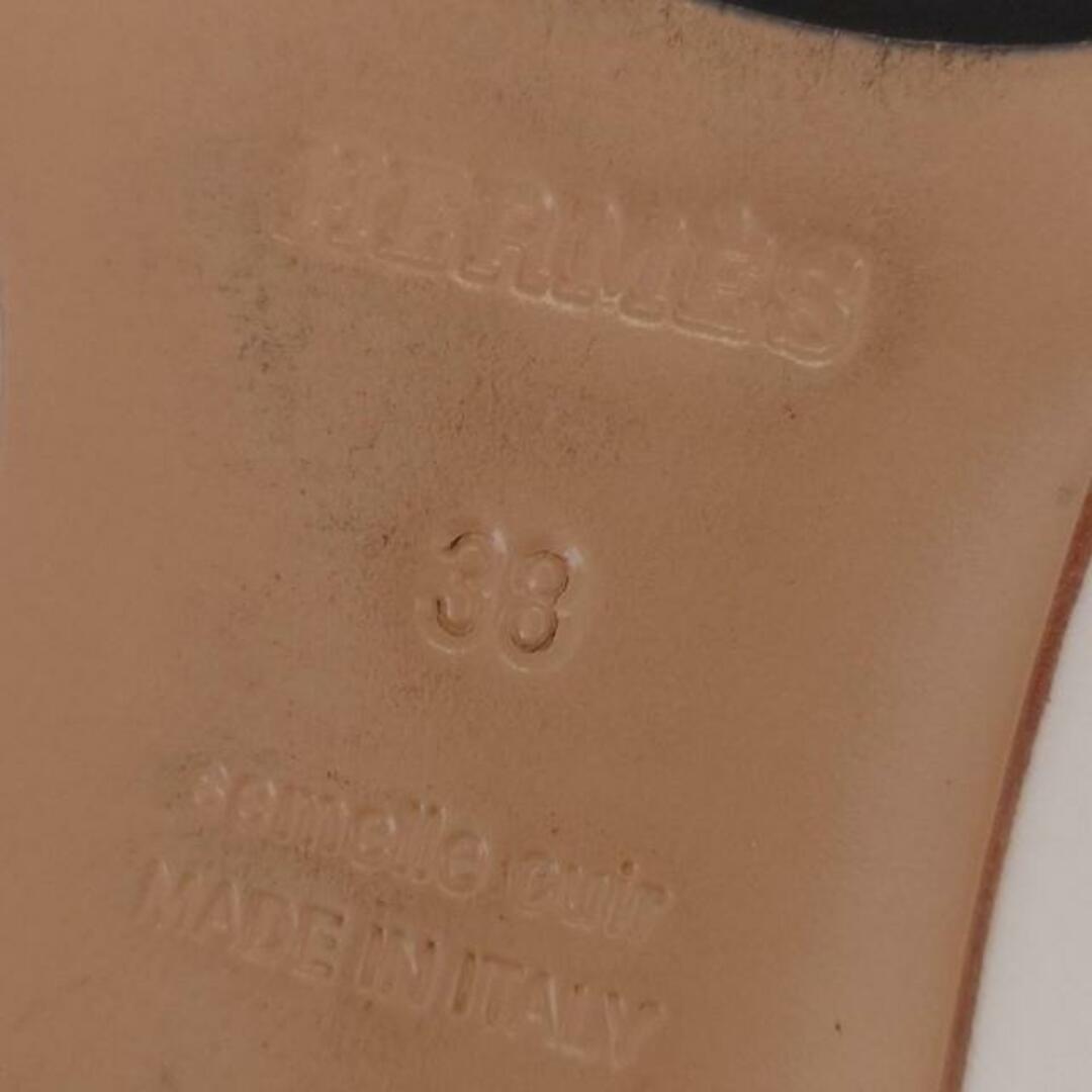 HERMES - HERMES(エルメス) ローファー 38 レディース パリ 白 HERMES - HERMES(エルメス) ローファー 38 レディース パリ 白