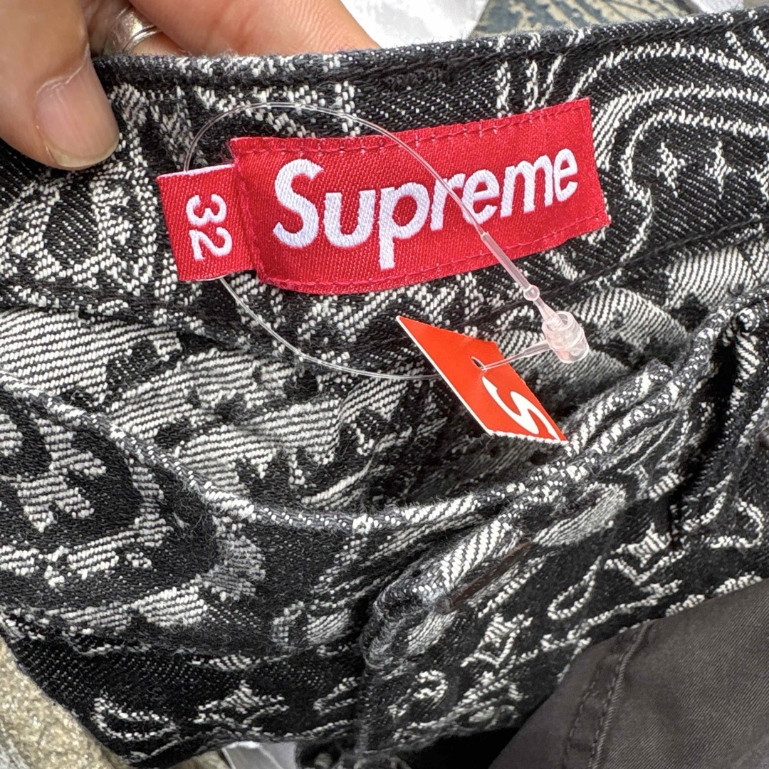 Supreme - シュプリーム バンダナ ジャカード バギー ジーンズ Supreme - シュプリーム バンダナ ジャカード バギー ジーンズ