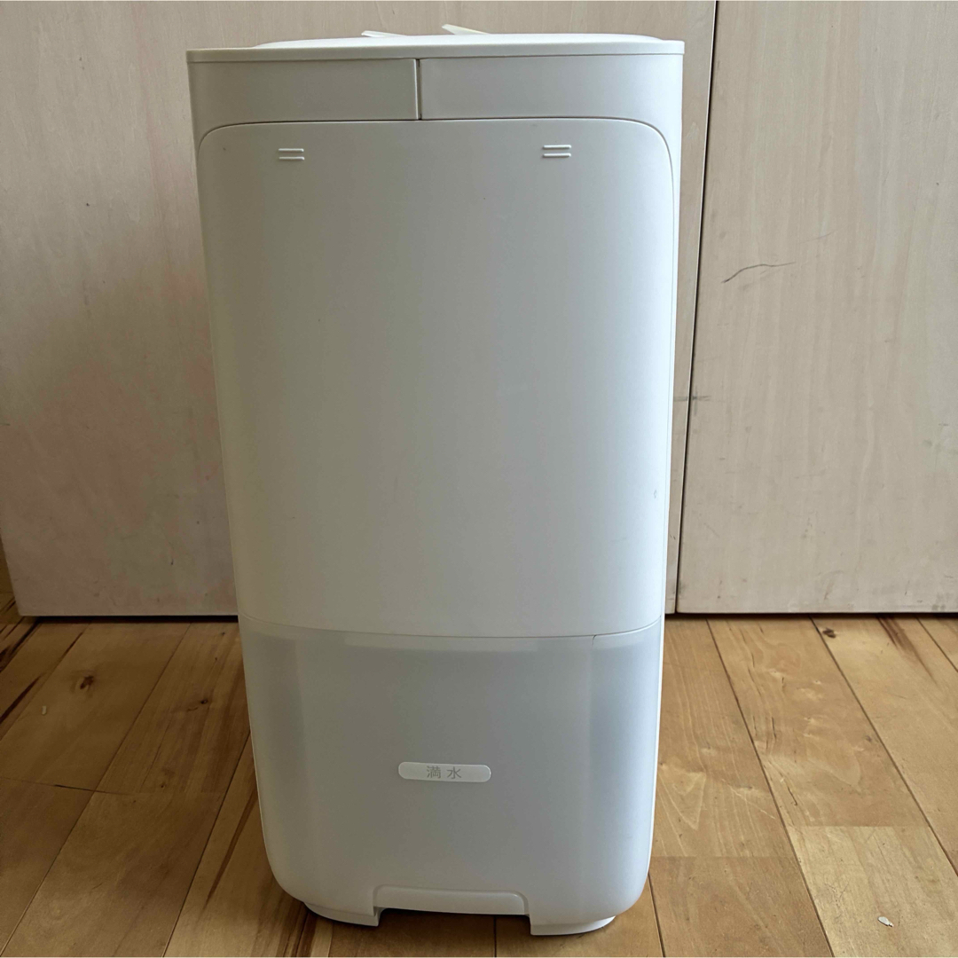 SHARP - SHARP シャープ 加熱気化式加湿機 HV-J55E7-Wの通販 by SHARP - SHARP シャープ 加熱気化式加湿機 HV-J55E7-Wの通販 by