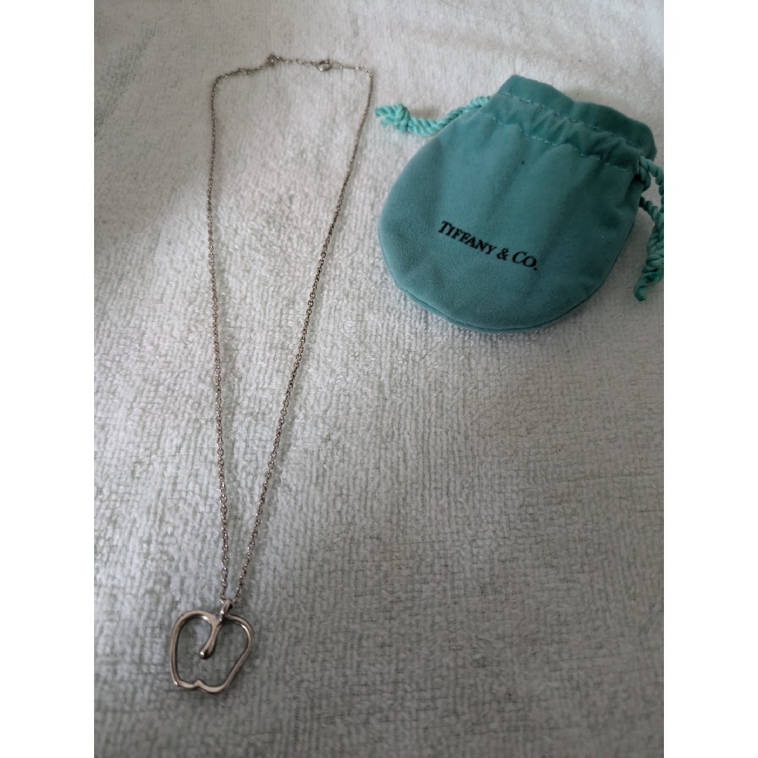 Tiffany & Co. - ティファニー アップル シルバー ネックレスの Tiffany & Co. - ティファニー アップル シルバー ネックレスの