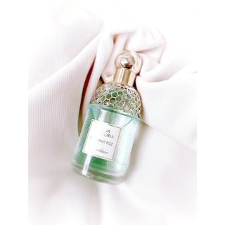 GUERLAIN - 新品 ゲラン ラールエラマティエール ジョワイユーズ GUERLAIN - 新品 ゲラン ラールエラマティエール ジョワイユーズ