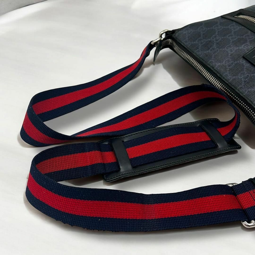 GUCCI - 【極美品】保存袋 現行 GUCCI ブラック ショルダー GG GUCCI - 【極美品】保存袋 現行 GUCCI ブラック ショルダー GG