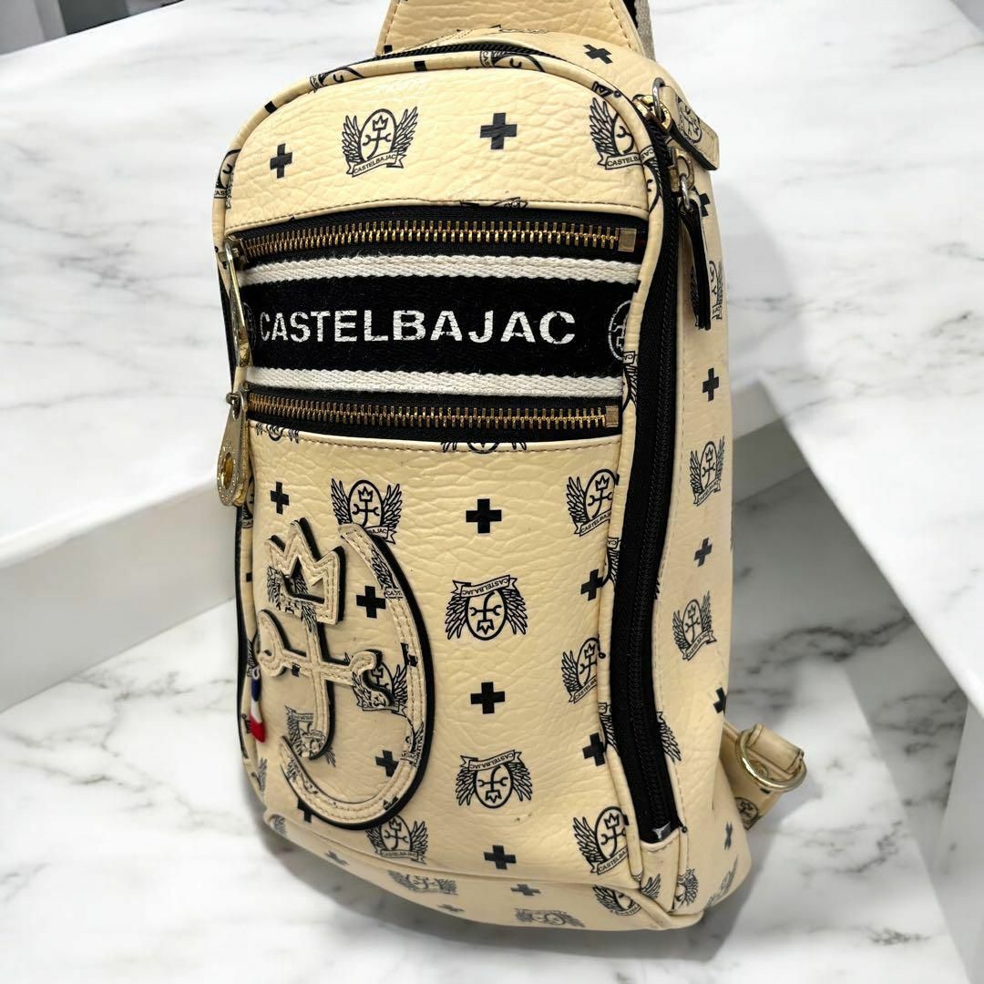 CASTELBAJAC - 【極美品】CASTELBAJAC アイボリー ショルダー CASTELBAJAC - 【極美品】CASTELBAJAC アイボリー ショルダー