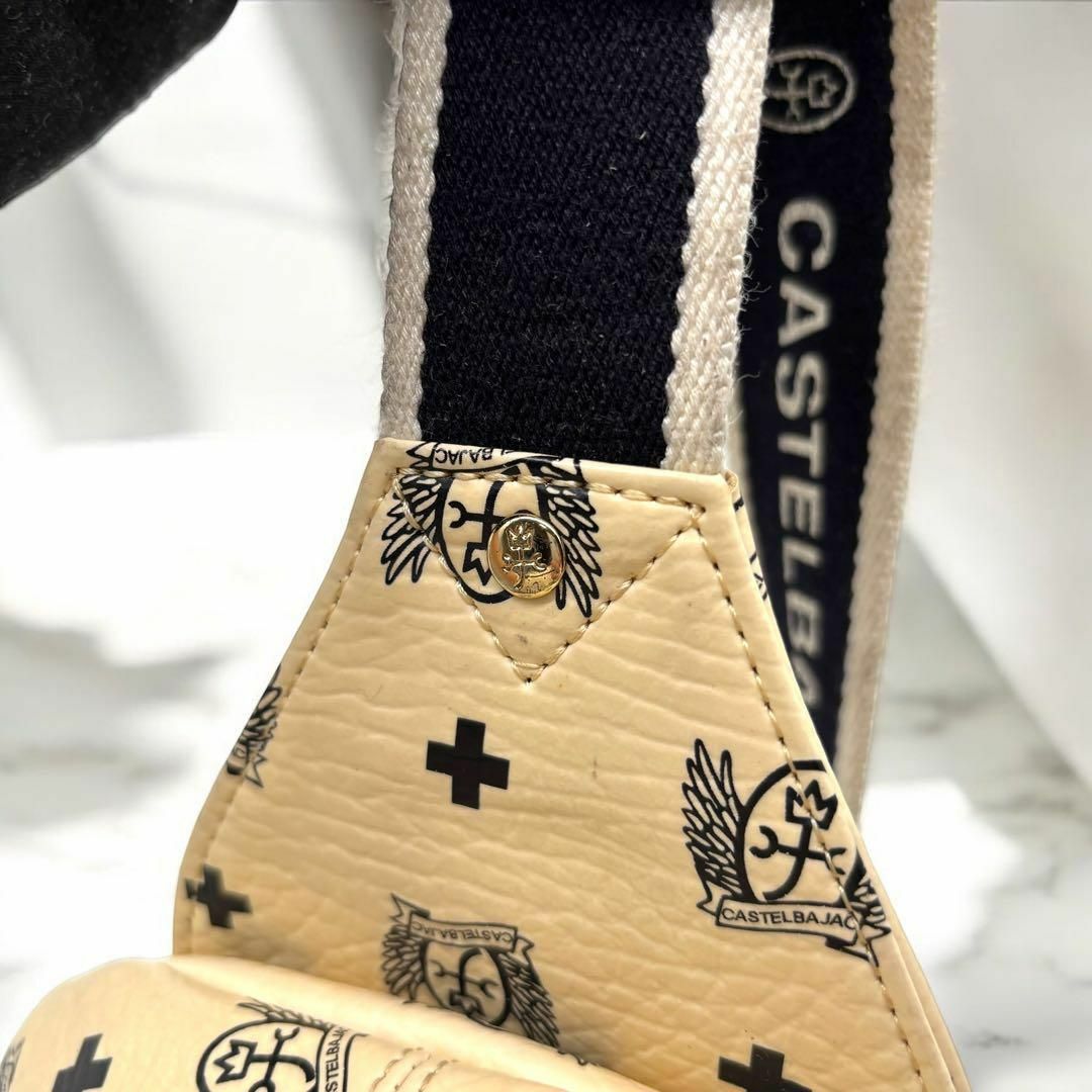 CASTELBAJAC - 【極美品】CASTELBAJAC アイボリー ショルダー CASTELBAJAC - 【極美品】CASTELBAJAC アイボリー ショルダー