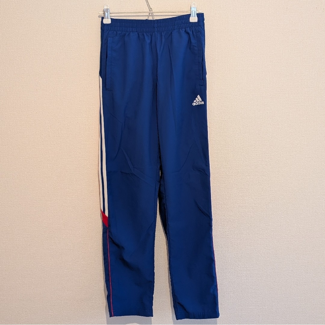 adidas - adidas-ナイロンジャージ上下セット-150cmの通販 by adidas - adidas-ナイロンジャージ上下セット-150cmの通販 by