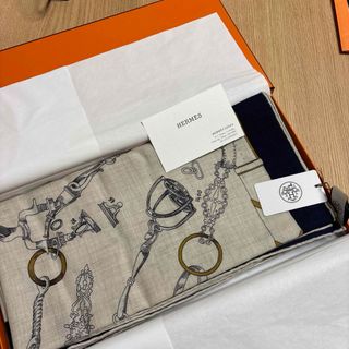 HERMES - タグ付き レア 稀少 HERMES エルメス スカーフ カレ 90 HERMES - タグ付き レア 稀少 HERMES エルメス スカーフ カレ 90