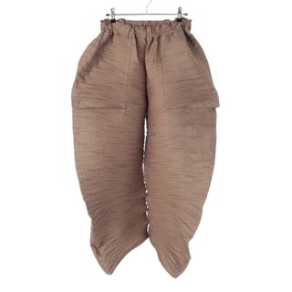 ISSEY MIYAKE(パンツ)のフリマアイテム一覧 ISSEY MIYAKE(パンツ)のフリマアイテム一覧