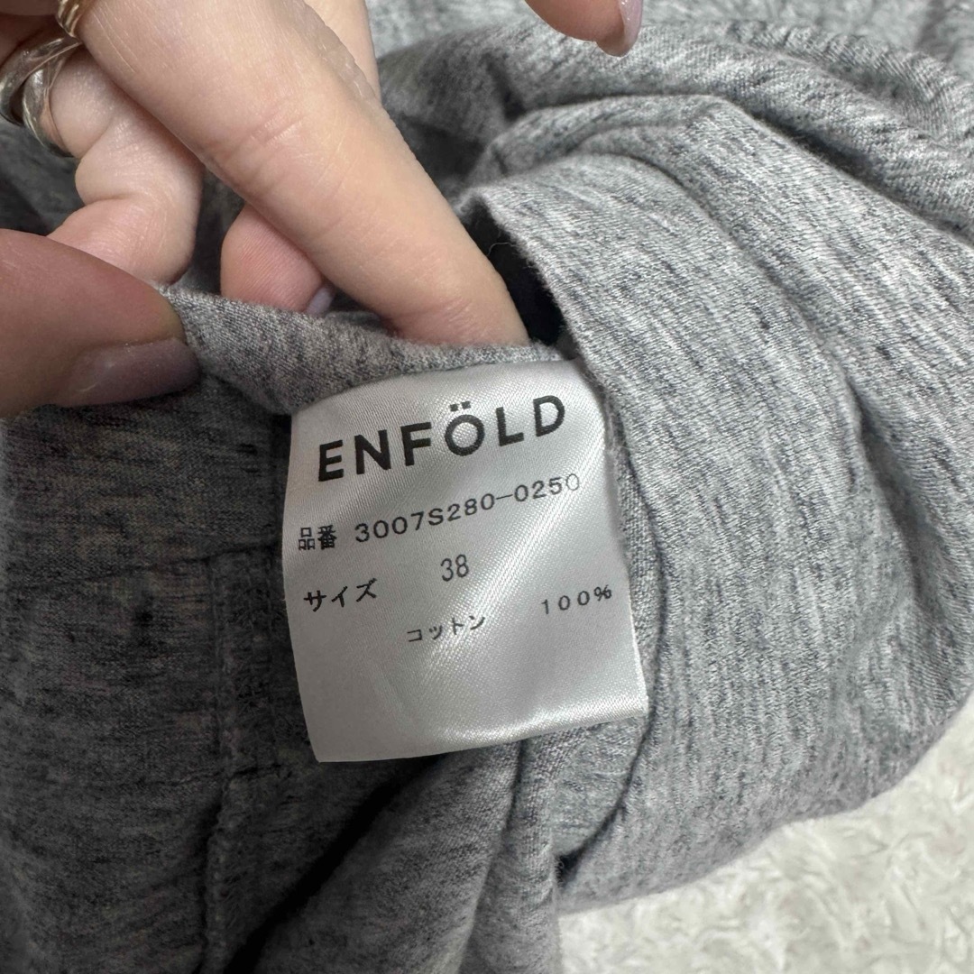 ENFOLD - ENFOLD エンフォルド タック変形ノースリーブトップス ENFOLD - ENFOLD エンフォルド タック変形ノースリーブトップス