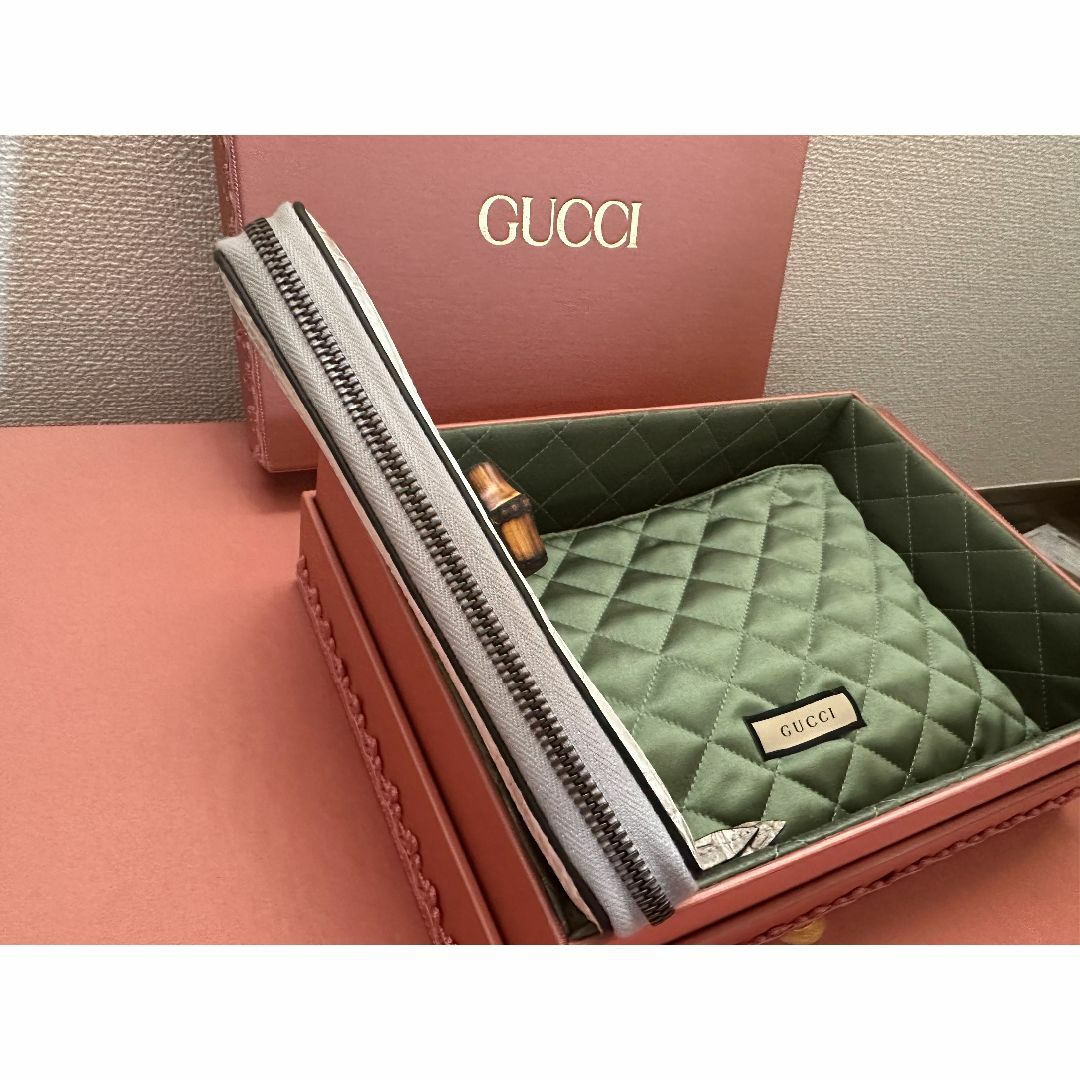 GUCCI - GUCCI リミテッドエディション クロコダイル ヒマラヤ GUCCI - GUCCI リミテッドエディション クロコダイル ヒマラヤ