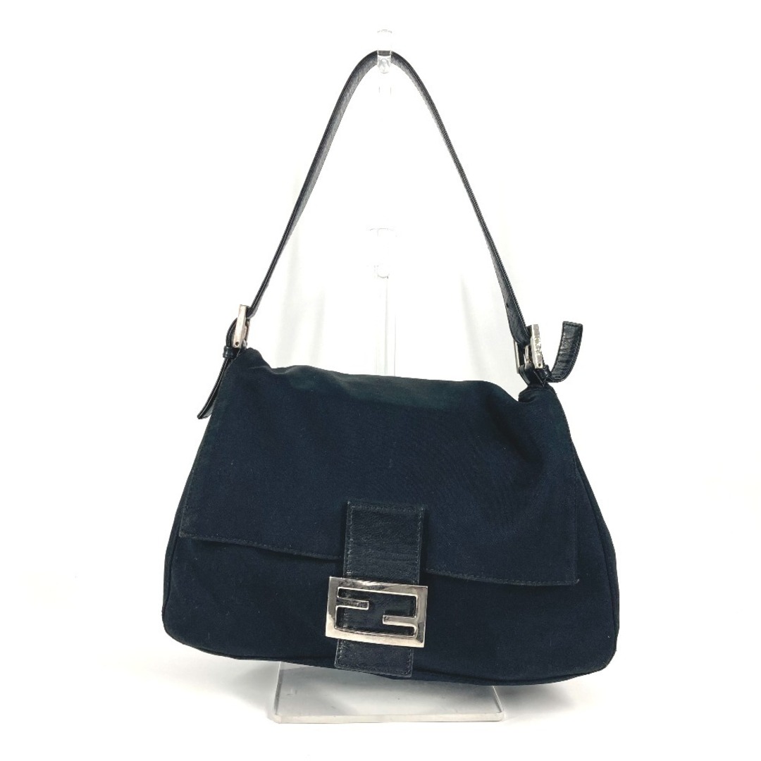 FENDI - フェンディ FENDI FFロゴ マンマバケット 肩掛け カバン FENDI - フェンディ FENDI FFロゴ マンマバケット 肩掛け カバン
