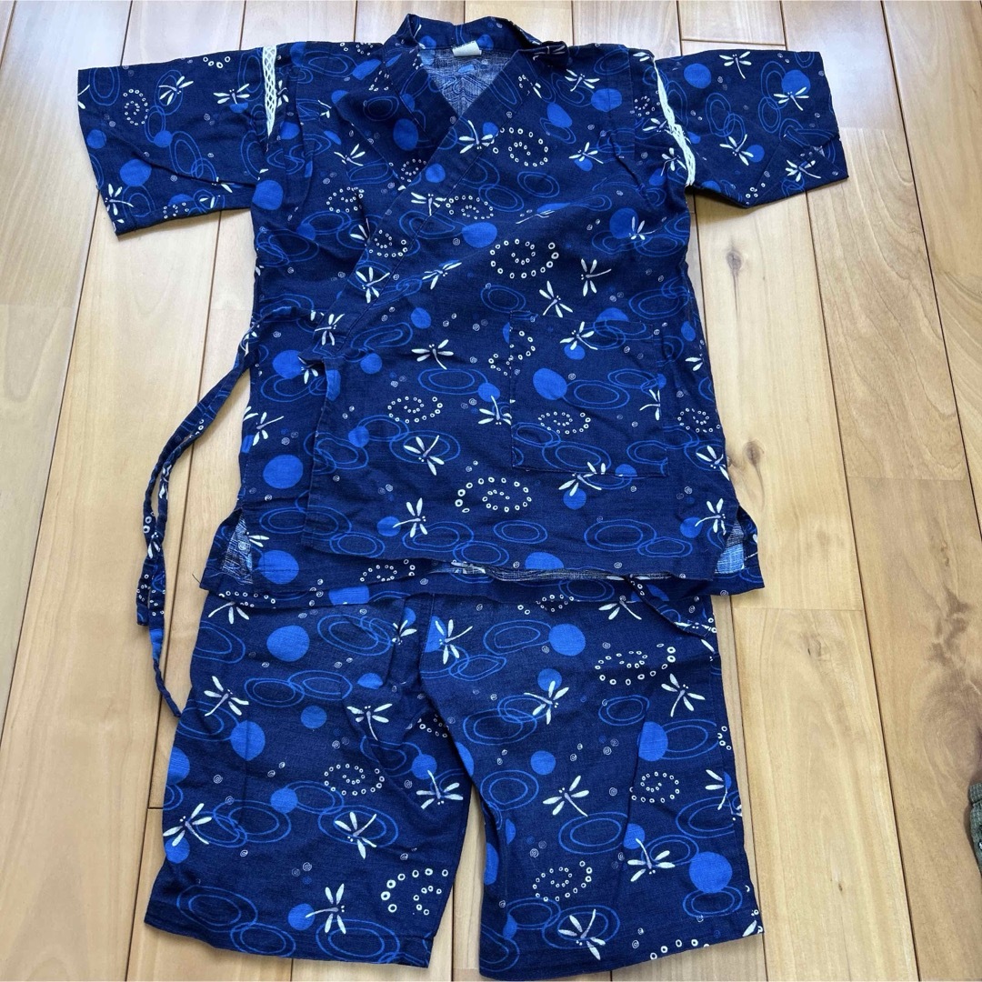 紺色トンボ柄甚平 サイズ110センチ キッズ/ベビー/マタニティのキッズ服男の子用(90cm~)(甚平/浴衣)の商品写真