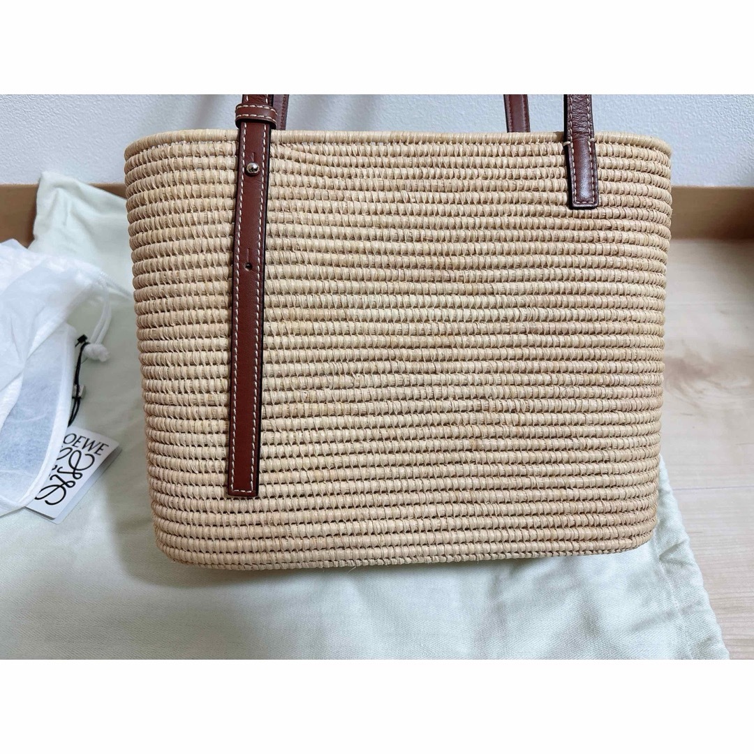 LOEWE - 美品 LOEWE スクエア バスケットバッグ スモール LOEWE - 美品 LOEWE スクエア バスケットバッグ スモール