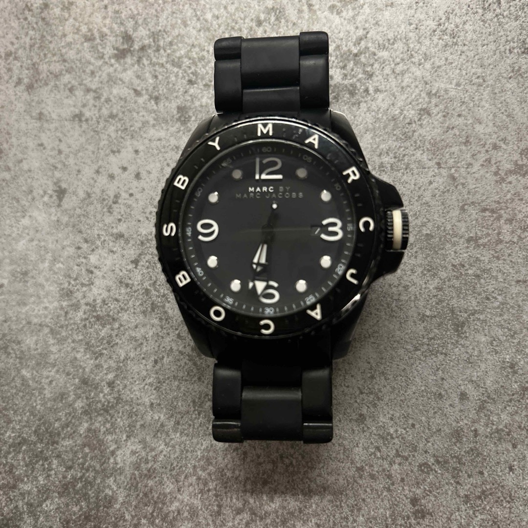 MARC JACOBS - MARC JACOBS ブラック アナログ腕時計の通販 by MARC JACOBS - MARC JACOBS ブラック アナログ腕時計の通販 by