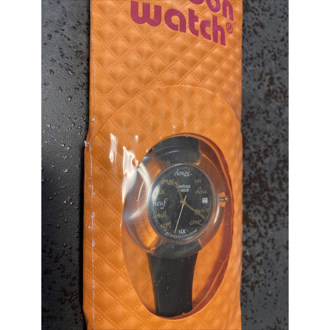 未開封・未使用】bonbon watch 腕時計 文字盤ブラックの通販 by 未開封・未使用】bonbon watch 腕時計 文字盤ブラックの通販 by