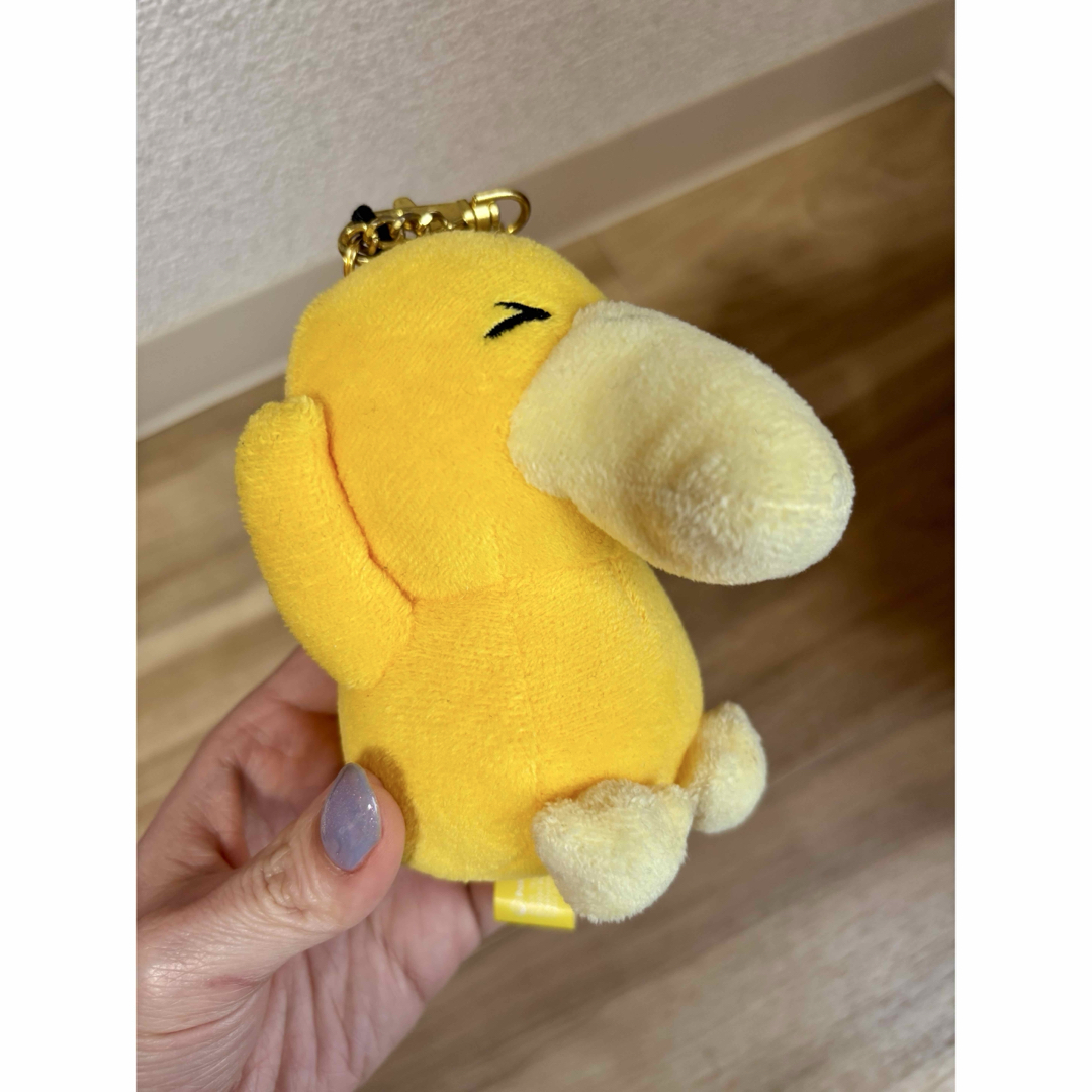 ポケモン - コダックはノーてんき ぬいぐるみ キーホルダーの ポケモン - コダックはノーてんき ぬいぐるみ キーホルダーの