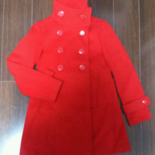 SPIGA(スピーガ)のほぼ未使用♪赤いコート レディースのジャケット/アウター(ロングコート)の商品写真