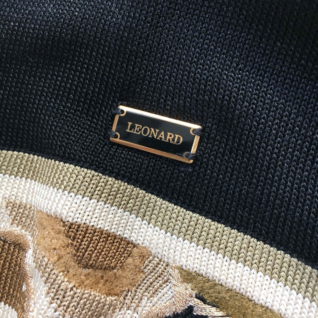 LEONARD - 美品 LEONARD レオナール シルク サマーニット LEONARD - 美品 LEONARD レオナール シルク サマーニット