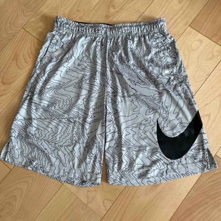 NIKE - キリオス着用全豪モデルテニスウェア ハーフパンツ NIKE - キリオス着用全豪モデルテニスウェア ハーフパンツ
