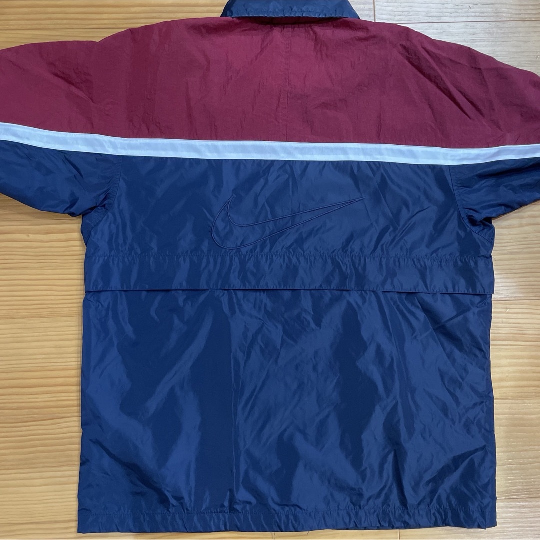 NIKE - NIKE 90s 銀タグ ナイロンジャケット 背面スウォッシュの NIKE - NIKE 90s 銀タグ ナイロンジャケット 背面スウォッシュの