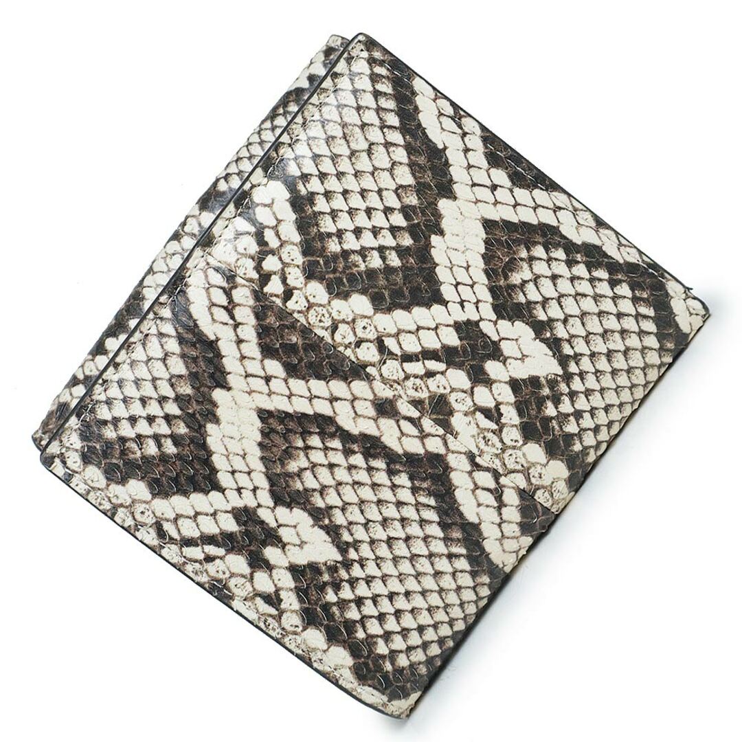 FENDI - フェンディ ピーカブー セレリア 二つ折り財布 パイソン FENDI - フェンディ ピーカブー セレリア 二つ折り財布 パイソン