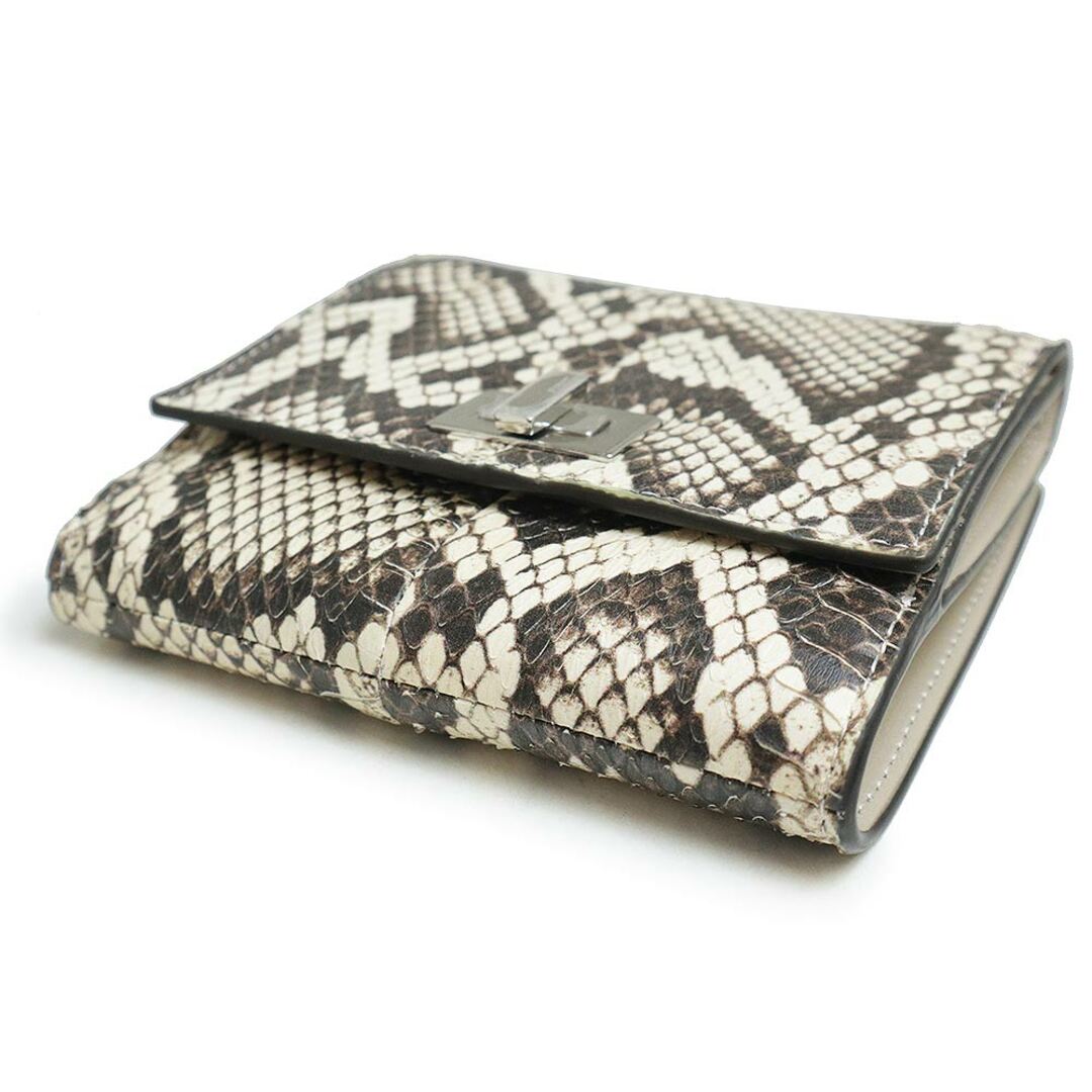 FENDI - フェンディ ピーカブー セレリア 二つ折り財布 パイソン FENDI - フェンディ ピーカブー セレリア 二つ折り財布 パイソン