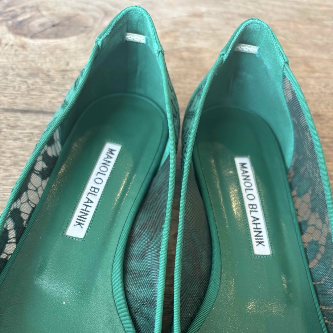 MANOLO BLAHNIK - マノロブラニク ハンギシ レース グリーンの MANOLO BLAHNIK - マノロブラニク ハンギシ レース グリーンの